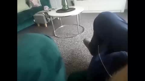 davidf75 online show from 10/30/25, 09:22