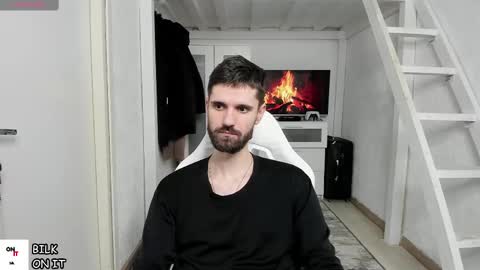 Snapshot of davidnowak chatting on 01/22/25, 01:20 David online show from 01/22/25, 01:20