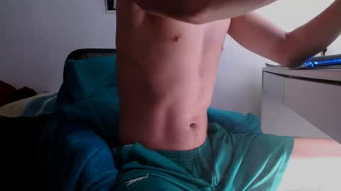 Snapshot of davidsalazar33 chatting on 03/01/25, 04:47 davidsalazar33 online show from 03/01/25, 04:47