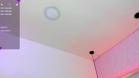 dayana_harlow2 online show from 10/21/25, 07:36