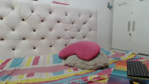 Snapshot of dayanats15 chatting on 03/07/25, 06:11 instagram catherin dayana reina online show from 03/07/25, 06:11