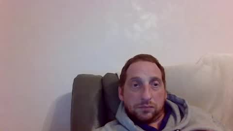 Snapshot of dazza2574 chatting on 02/04/25, 08:06 dazza2574 online show from 02/04/25, 08:06