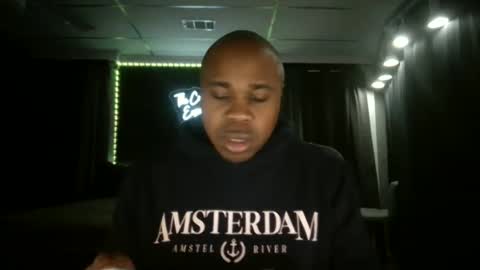 Snapshot of dcrush76 chatting on 01/20/25, 04:54 DCrush online show from 01/20/25, 04:54