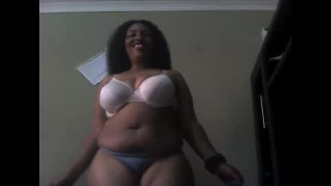 Snapshot of ddboobsnipples chatting on 01/05/25, 05:09 ddboobsnipples online show from 01/05/25, 05:09