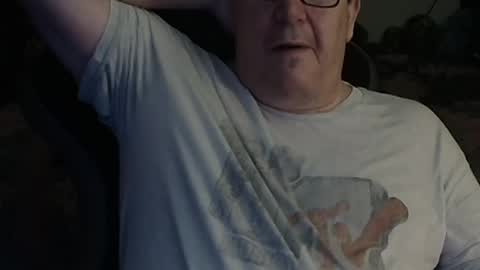 DC online show from 11/11/25, 12:21