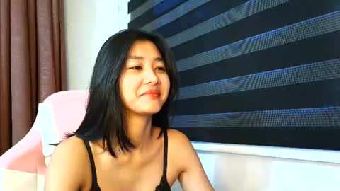 Angel online show from 11/02/25, 12:35