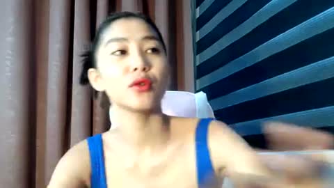 Angel online show from 11/09/25, 01:48