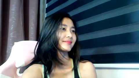 Angel online show from 11/10/25, 10:58