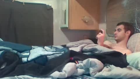 deafguyproud69 online show from 10/18/25, 04:41