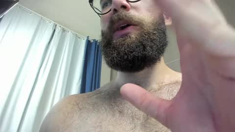 Snapshot of deanlek chatting on 01/03/25, 08:54 Dean online show from 01/03/25, 08:54