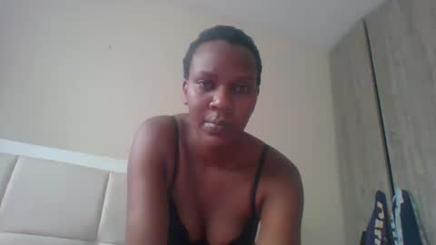 Snapshot of dee1234890 chatting on 09/16/25, 12:28 dee1234890 online show from 09/16/25, 12:28