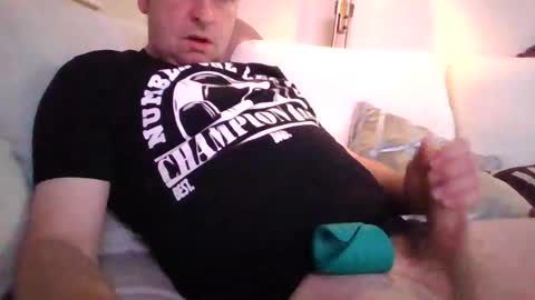 dee283 online show from 12/01/25, 08:41