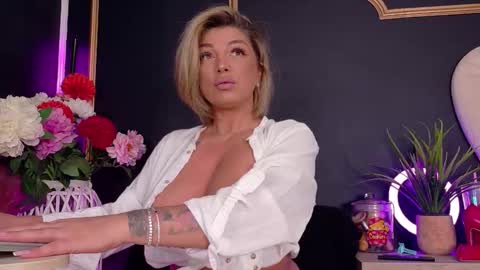 Deea online show from 10/17/25, 07:16