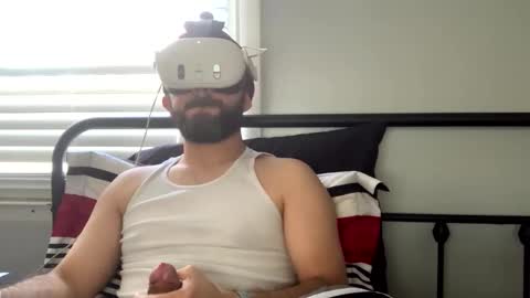 Snapshot of deez2nutz4u chatting on 11/30/25, 04:00 Deez2nutz4u online show from 11/30/25, 04:00