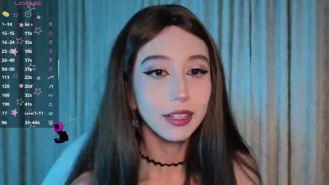 Stephanie.e  online show from 09/10/25, 05:51