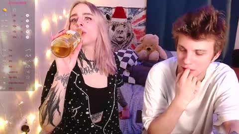 Snapshot of degradat1on chatting on 12/23/24, 05:22 degradat1on online show from 12/23/24, 05:22