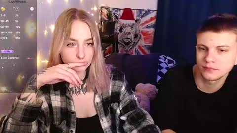 Snapshot of degradat1on chatting on 12/30/24, 12:20 degradat1on online show from 12/30/24, 12:20