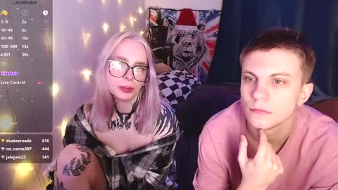 Snapshot of degradat1on chatting on 01/08/25, 06:52 degradat1on online show from 01/08/25, 06:52