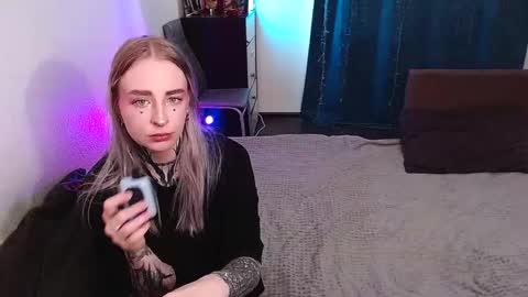 Snapshot of degradat1on chatting on 09/18/25, 12:07 degradat1on online show from 09/18/25, 12:07