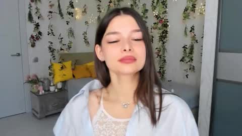 DegreeOfSincerity online show from 11/05/25, 01:27