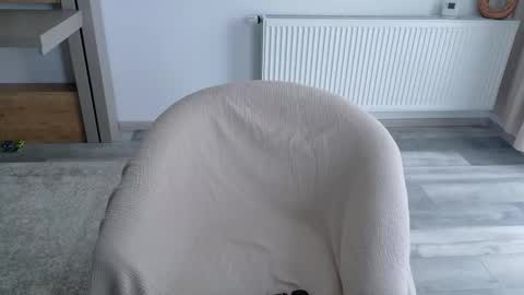 Di online show from 11/08/25, 11:10