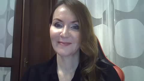 Snapshot of deina_forec6 chatting on 12/10/24, 10:05 deina_forec6 online show from 12/10/24, 10:05
