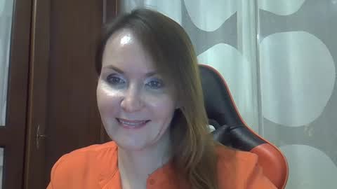 Snapshot of deina_forec6 chatting on 12/17/24, 10:22 deina_forec6 online show from 12/17/24, 10:22