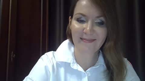 Snapshot of deina_forec6 chatting on 01/07/25, 09:03 deina_forec6 online show from 01/07/25, 09:03