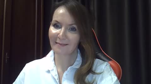 Snapshot of deina_forec6 chatting on 01/17/25, 01:47 deina_forec6 online show from 01/17/25, 01:47