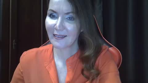 Snapshot of deina_forec6 chatting on 02/08/25, 10:08 deina_forec6 online show from 02/08/25, 10:08
