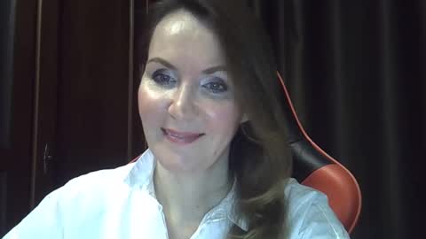 Snapshot of deina_forec6 chatting on 02/18/25, 10:58 deina_forec6 online show from 02/18/25, 10:58