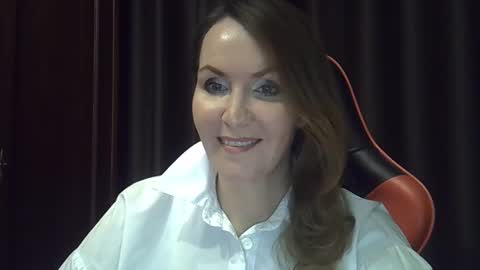 Snapshot of deina_forec6 chatting on 03/05/25, 06:23 deina_forec6 online show from 03/05/25, 06:23
