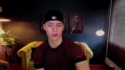 Snapshot of deivid_parker chatting on 11/17/25, 01:39 Deivid online show from 11/17/25, 01:39