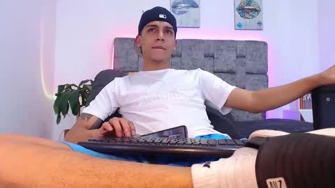 Snapshot of deivid_santoss chatting on 11/06/25, 01:06 Deivid online show from 11/06/25, 01:06