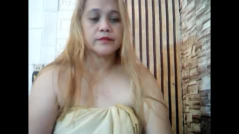 Snapshot of deliciousmel4u chatting on 12/31/24, 11:31 mel online show from 12/31/24, 11:31