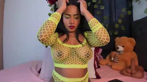 Delilah  online show from 11/03/25, 10:32