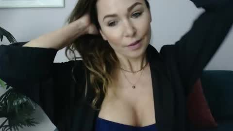 Snapshot of delilah_sweet chatting on 02/03/25, 04:41 delilah_sweet online show from 02/03/25, 04:41