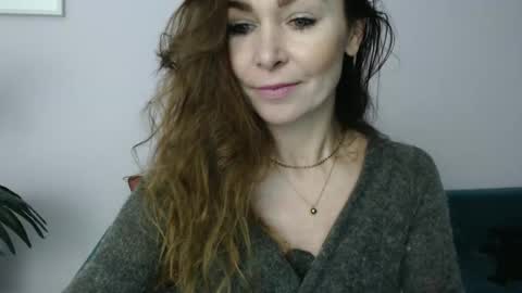Snapshot of delilah_sweet chatting on 02/12/25, 05:05 delilah_sweet online show from 02/12/25, 05:05