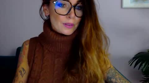 Snapshot of delilah_sweet chatting on 09/09/25, 03:22 delilah_sweet online show from 09/09/25, 03:22
