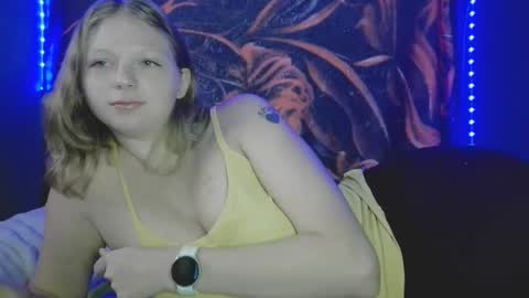 Snapshot of delilalove3412 chatting on 09/09/25, 04:06 DelilaLove3412 online show from 09/09/25, 04:06