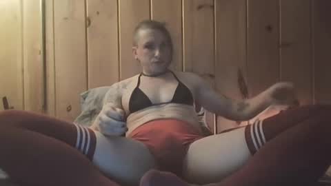 Snapshot of demelzabehr chatting on 01/09/25, 03:36 Frankie online show from 01/09/25, 03:36