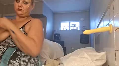 Aries Anastasia online show from 11/25/25, 12:16