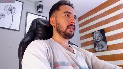 Demon Salvatore online show from 10/10/25, 01:15