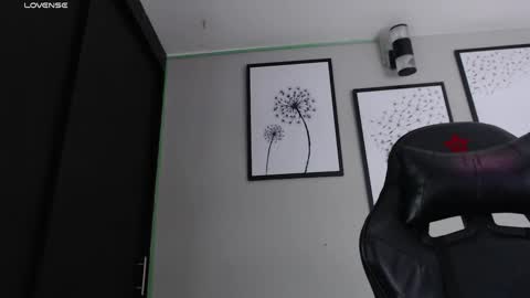 Demon Salvatore online show from 11/08/25, 11:47