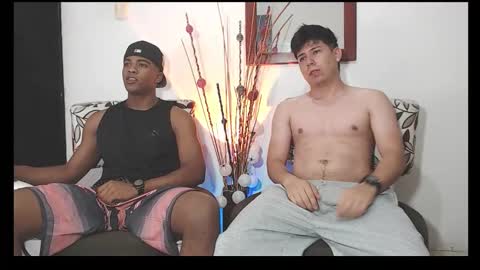 Snapshot of demond_333 chatting on 11/17/25, 02:28 DEMOND online show from 11/17/25, 02:28