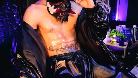 Snapshot of demonkush_ chatting on 10/21/25, 06:36 DemonKush online show from 10/21/25, 06:36