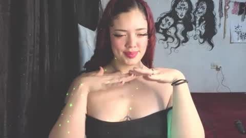 Snapshot of demonrosee chatting on 11/03/25, 07:31 demonrosee online show from 11/03/25, 07:31