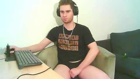 Dominik online show from 01/03/25, 04:22