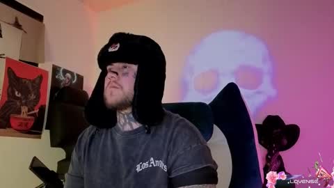 Oliver online show from 11/05/25, 03:06