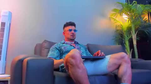 dennis_cox_ online show from 10/16/25, 04:24